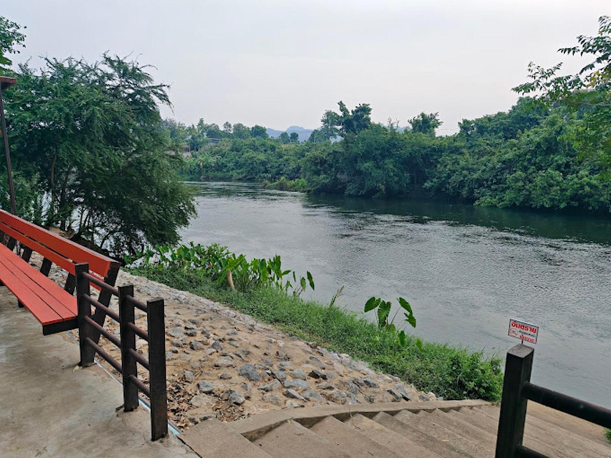 Aurora Resort Kanchanaburi Luaran gambar