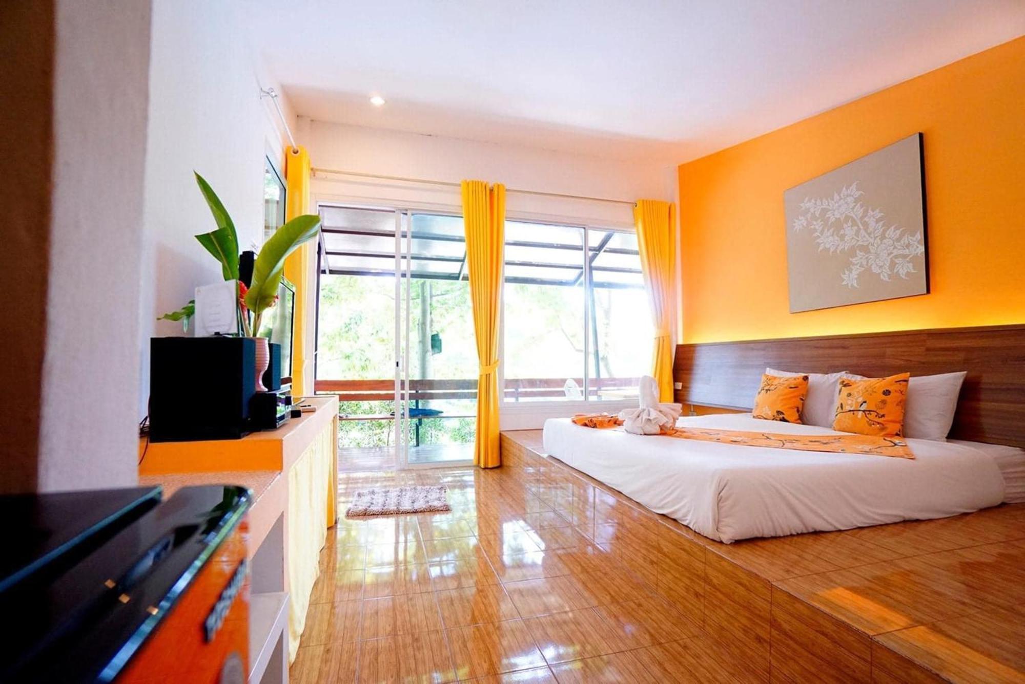 Aurora Resort Kanchanaburi Luaran gambar