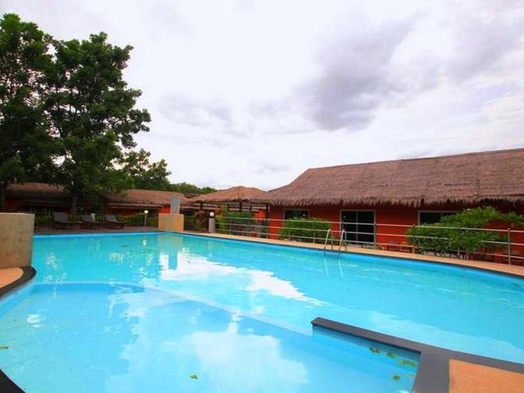 Aurora Resort Kanchanaburi Luaran gambar