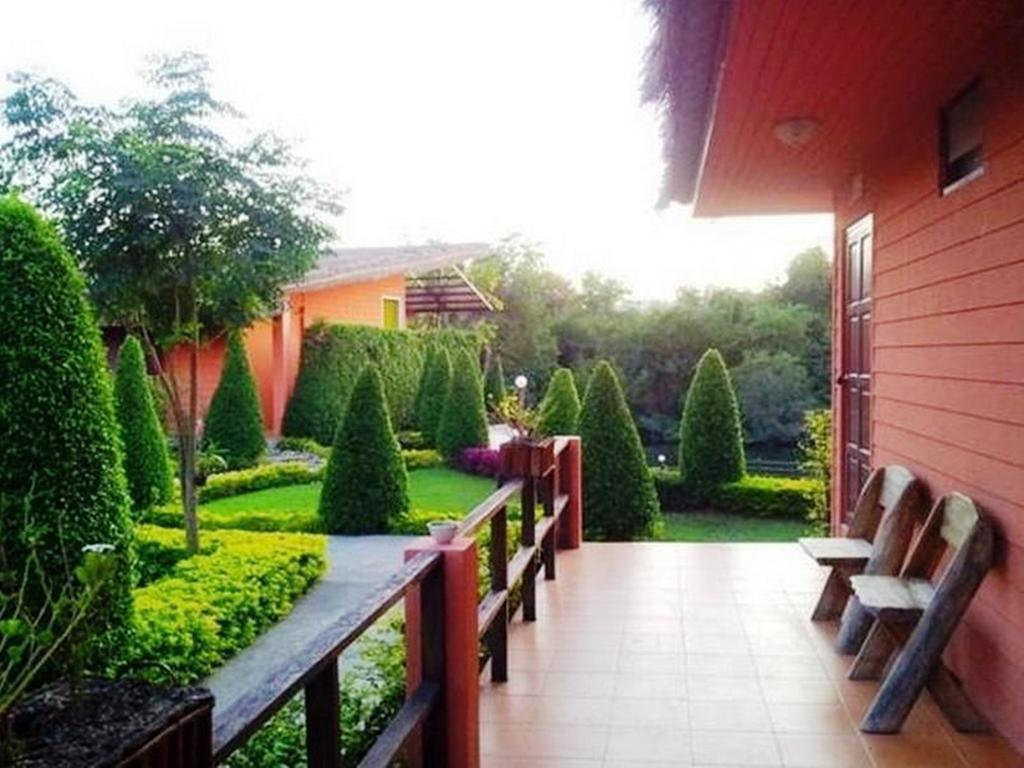 Aurora Resort Kanchanaburi Luaran gambar